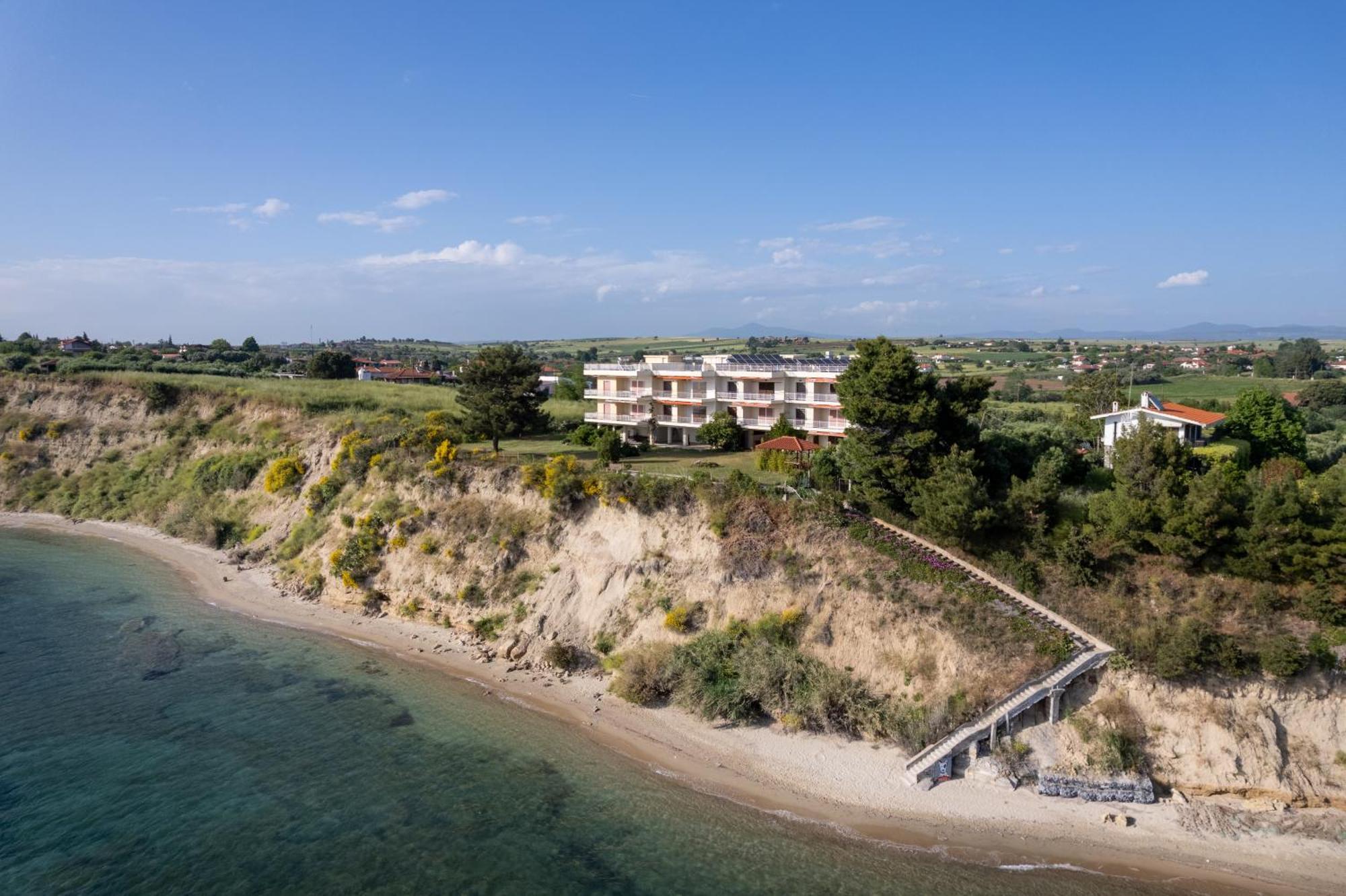 Ferienwohnung Sunshine House Offering Spectacular Views To Olymp A Nea Iraklia Exterior foto